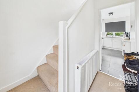 The Frostings, Grenoside, Sheffield, South Yorkshire, S35 photo 4