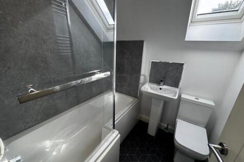 Bawtry Road, Brinsworth, Rotherham photo 3