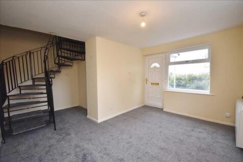 Lounge/Dining Area