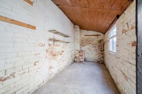 Outbuilding