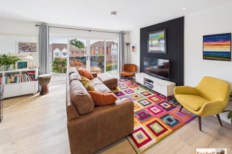 Open Plan Living Accomodation