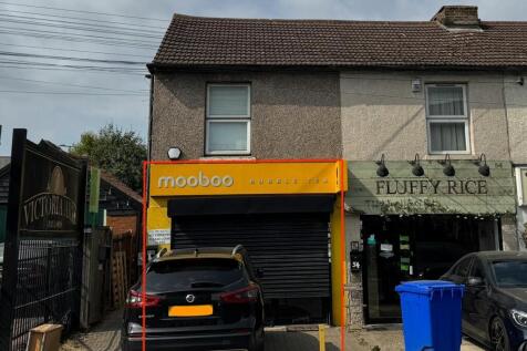 52 Ongar Road.jpg