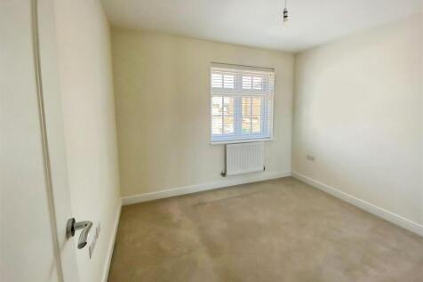 Wick Road, New Lubbesthorpe, Leicester photo 5