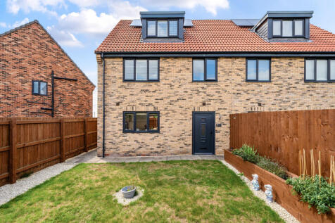 Bristol, BS35 - property photo