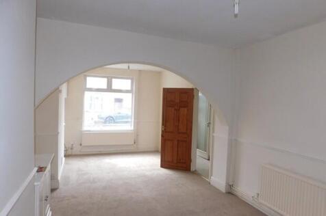 Grove Road, Rushden, NN10 photo 4