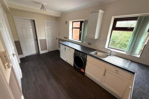 Clifton Street, Stourbridge, West Midlands photo 4