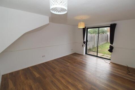 Bishops Close, Thornwell, Chepstow, NP16 5TE photo 3