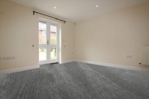 Bolnore Village, Haywards Heath, RH16 photo 4