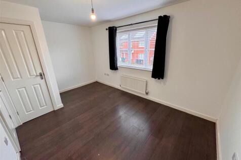 Merton Road, Middlesbrough, TS5 4GL photo 4