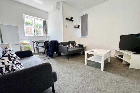 Belle Vue Grove, Middlesbrough, North Yorkshire, TS4 photo 4
