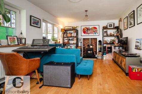 8WhitwellRoad-51.jpg