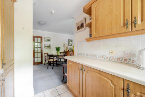 1347276-10-68b83a...