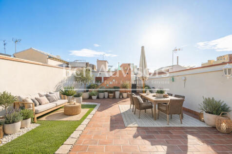 Interesante-atico-a-reformar-con-terraza-en-el-...