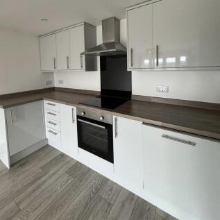 Greenways Court, Bristol Road, Quedgeley, Gloucester photo 3