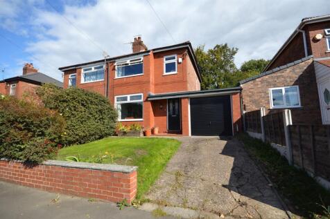 Stockport, SK4 - property photo