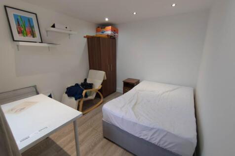 Bedroom (1)