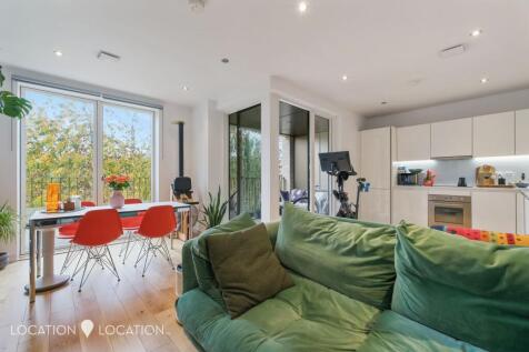 London, N4 - property photo