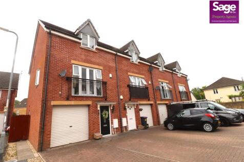 Cwmbran, NP44 - property photo