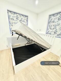 Beaulieu Drive, Pinner, HA5 photo 4