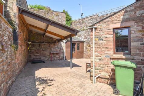 1-3 Fetherston Hill Rear Yard AA.jpg