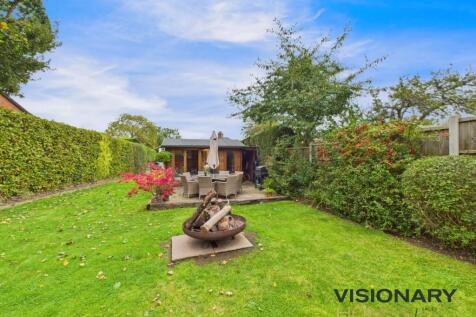 CAM03522G0-PR0220-STILL045