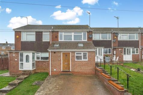 27 Nuffield Drive, Banbury-1.jpg