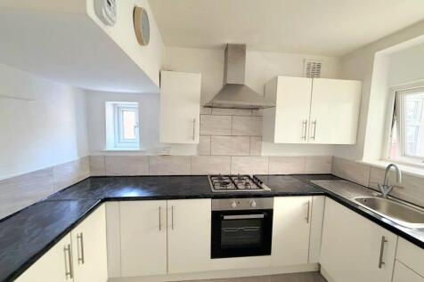 Manchester Road, Audenshaw, Manchester, M34 photo 3