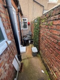 yard area.jpg