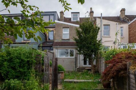 3 Claude Avenue BA2 1AE-9.jpg