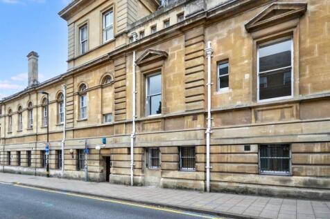 66oZpX3ac0WO4eirs3451A (1).jpg