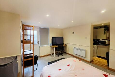 Beechwood Street, Burley, Leeds photo 4