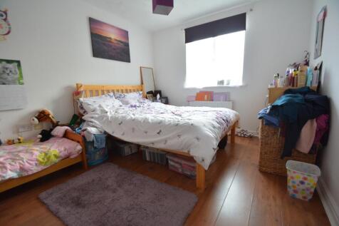 Leaf Avenue, Hampton Hargate, Peterborough, PE7 photo 4