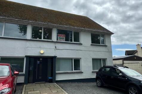Lon Hendre Exterior.JPG