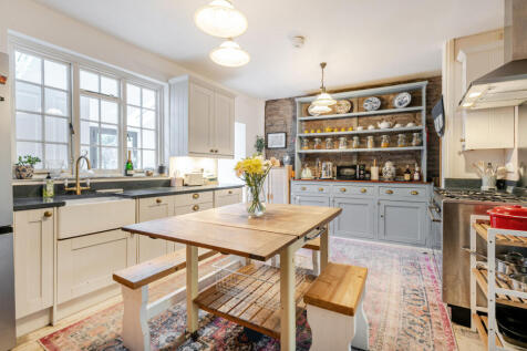 1359132-17-68d661...