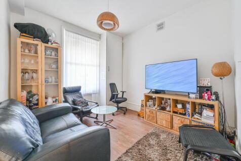London, N1 - property photo