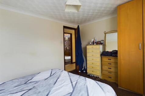 Flat 6, May Court (19).jpg