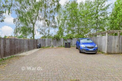 Driveway/Parking