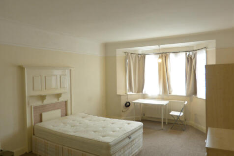 Room to rent Oakfields Road, London NW11