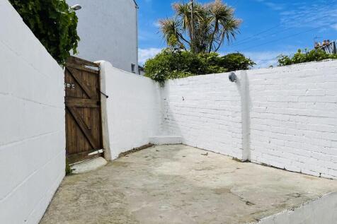 Property Image 12