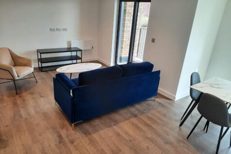 Furnished lounge 2