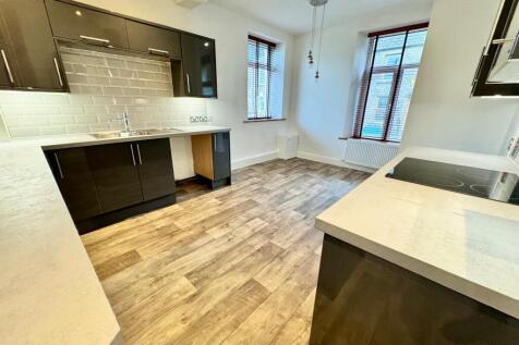 Burnley Road East, Rossendale, Lancashire, BB4 photo 5