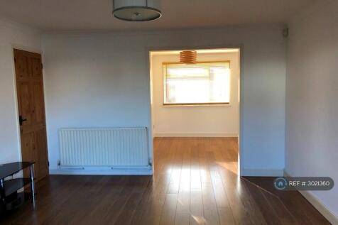 Medoc Close, Cheltenham, GL50 photo 3