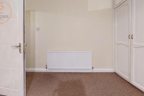 172-Beddington-Lane-Bedroom 1