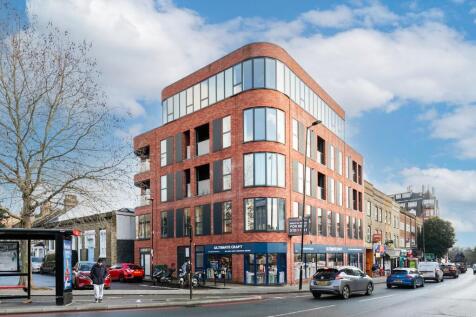 800 Holloway Road -22.jpg