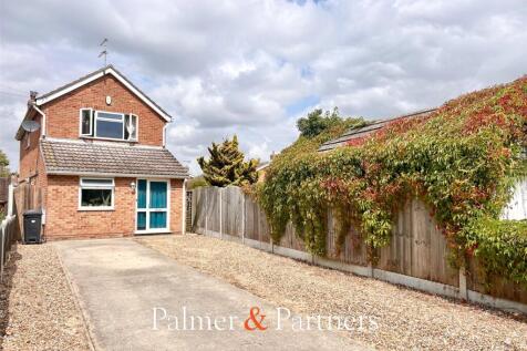Clacton-on-sea, CO15 - property photo