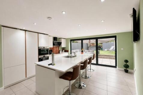 Walk Mill Lane - Kitchen2.jpeg