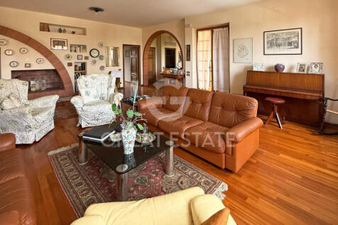 Interno