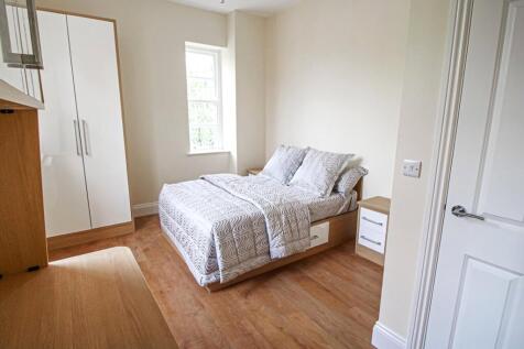 1 bed flat/apartment for rent in Apt 8, Fairbairn Residence #304407
