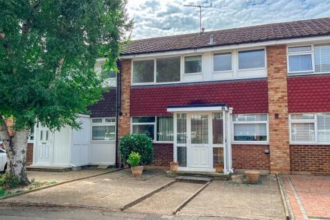 West Molesey, KT8 - property photo