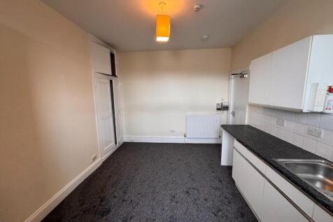40 Gay Lane, Otley photo 3